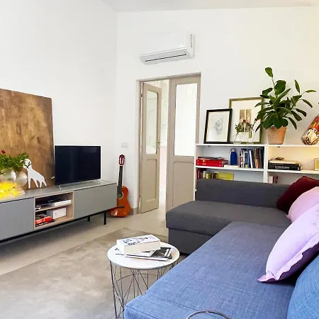 Апартаменты Cozyclouds Vicino Piazza Del Campo Сиена